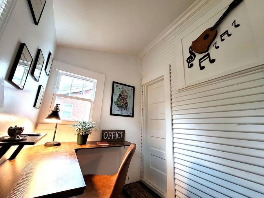 Apple Hill Bungalow, Family And Pet Friendly! Бристъл Екстериор снимка